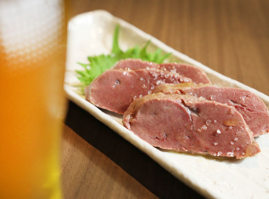 牛レバーのコンフィ